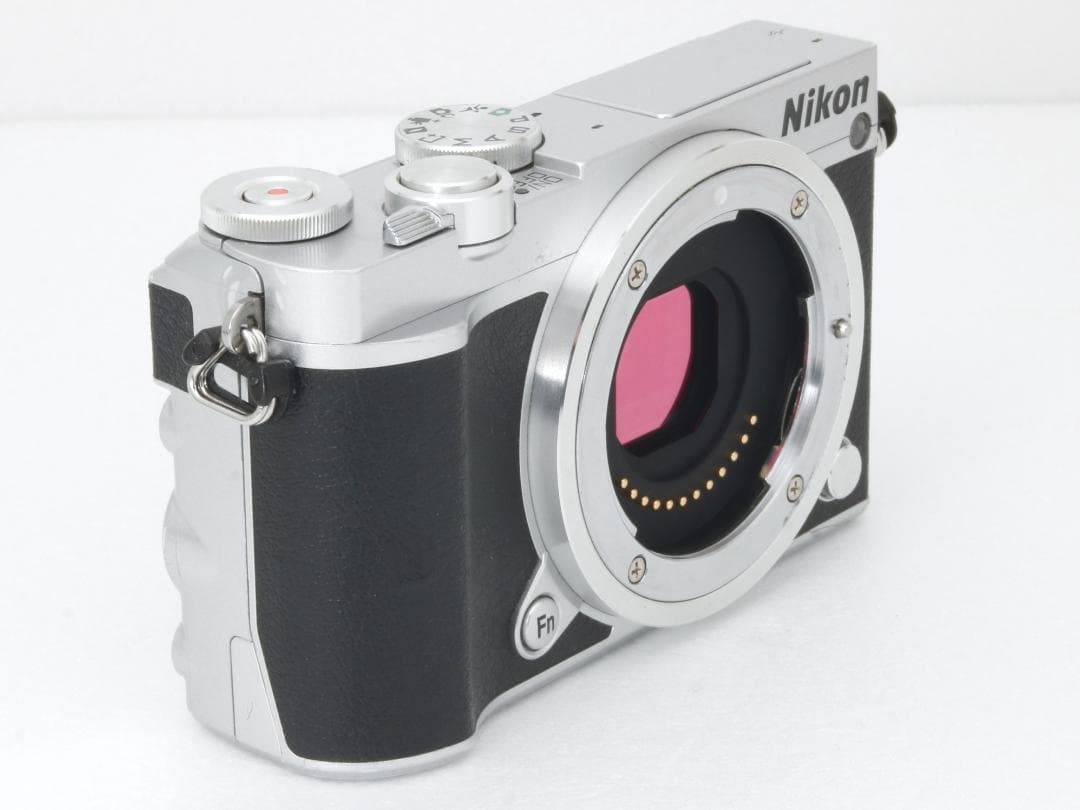0247 ニコン Nikon 1 J5 パワーズームキット