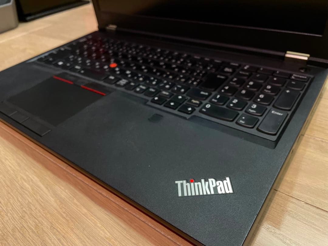 Lenovo ThinkPad P53 高性能 i7/16GB/SSD256GB