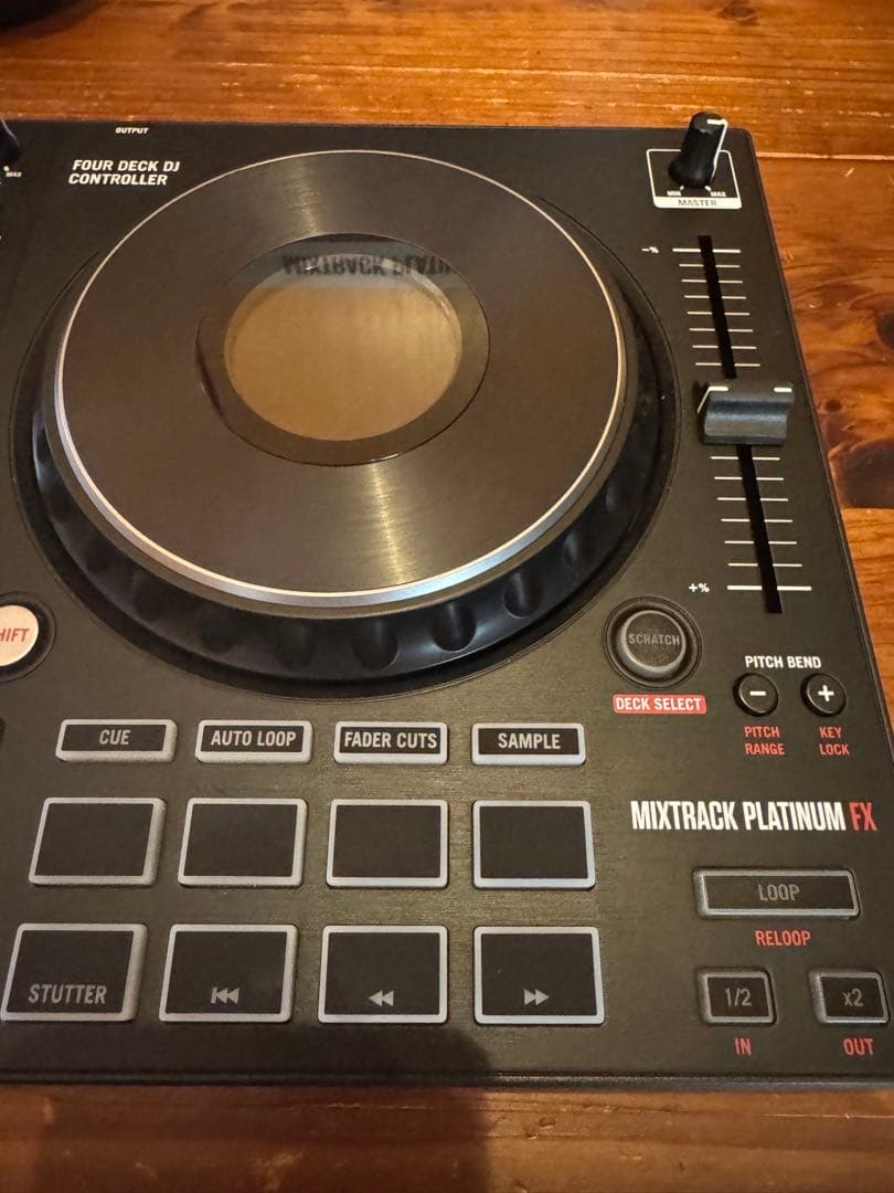 Numark Mixtrack Platinum FX ＋ HDJ-CUE1