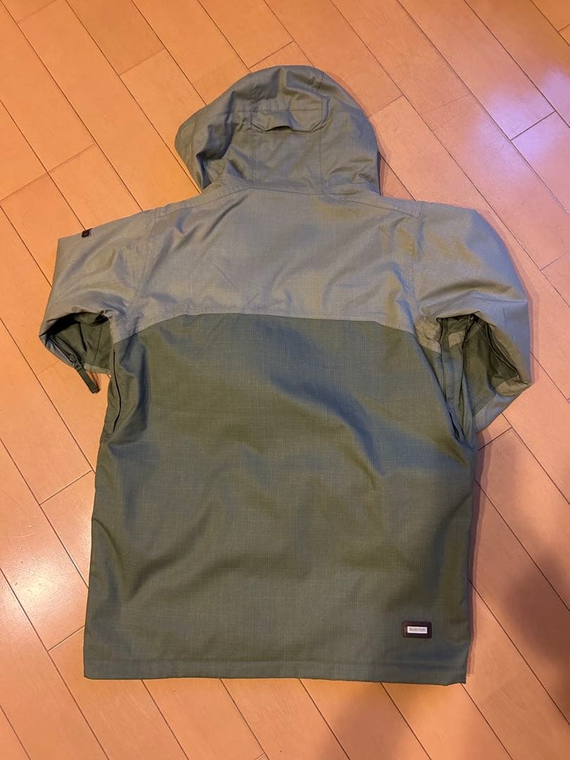 BURTON BOARDS スノーボードジャケット M 美品