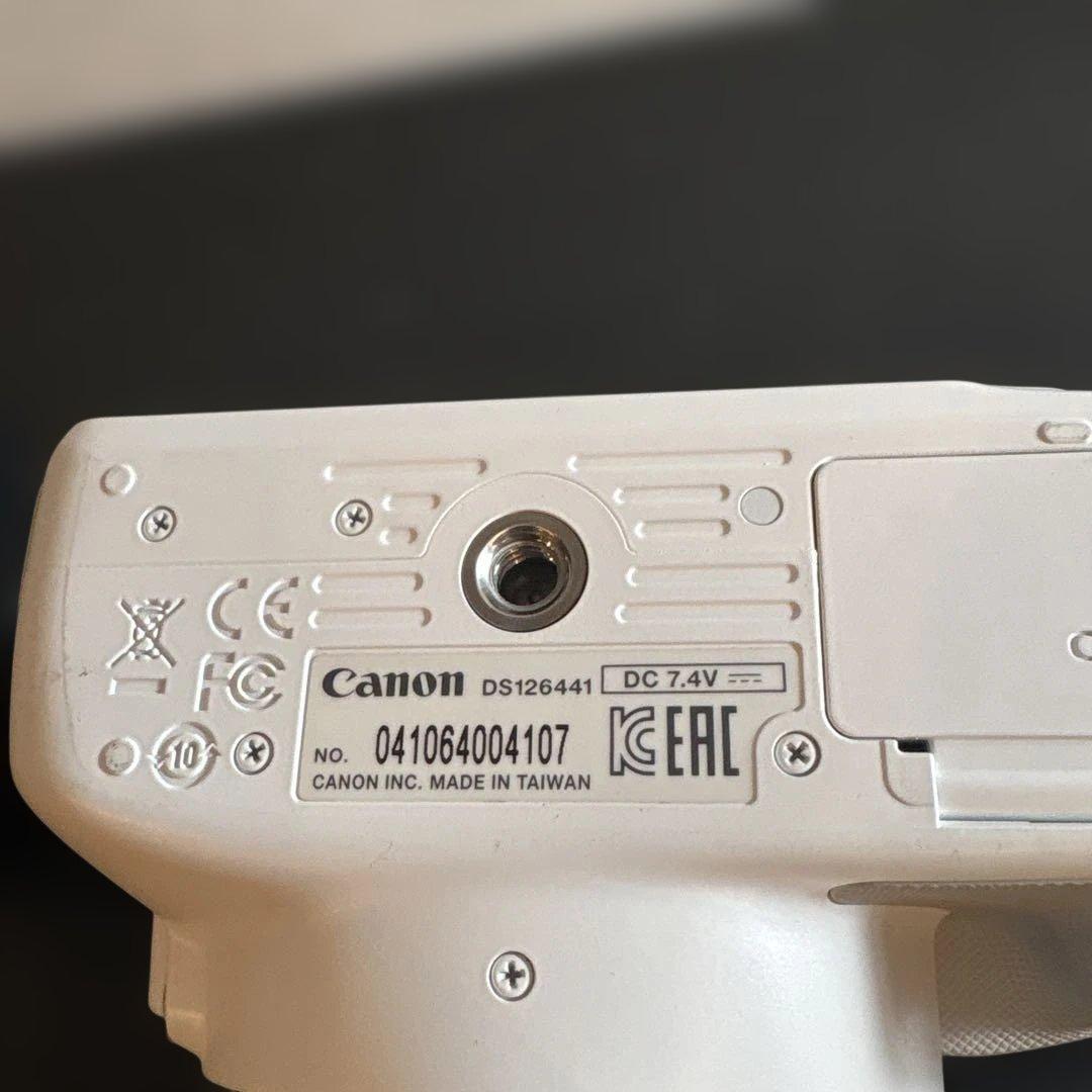 Canon EOS Kiss X7 ホワイト レンズ2本