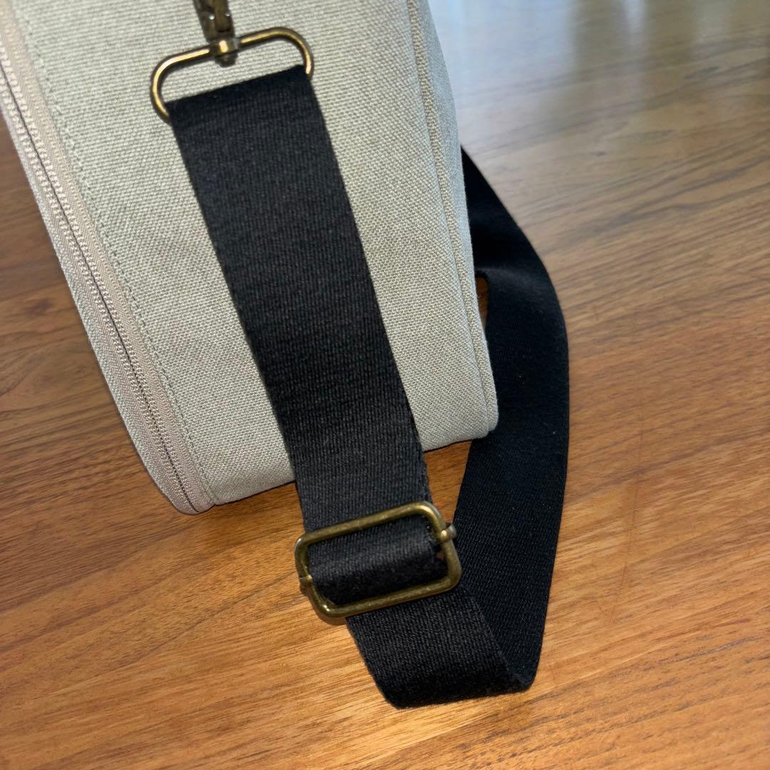 北欧暮らしの道具店　スーツケースみたいに使えるボストンバッグ（グレージュ）