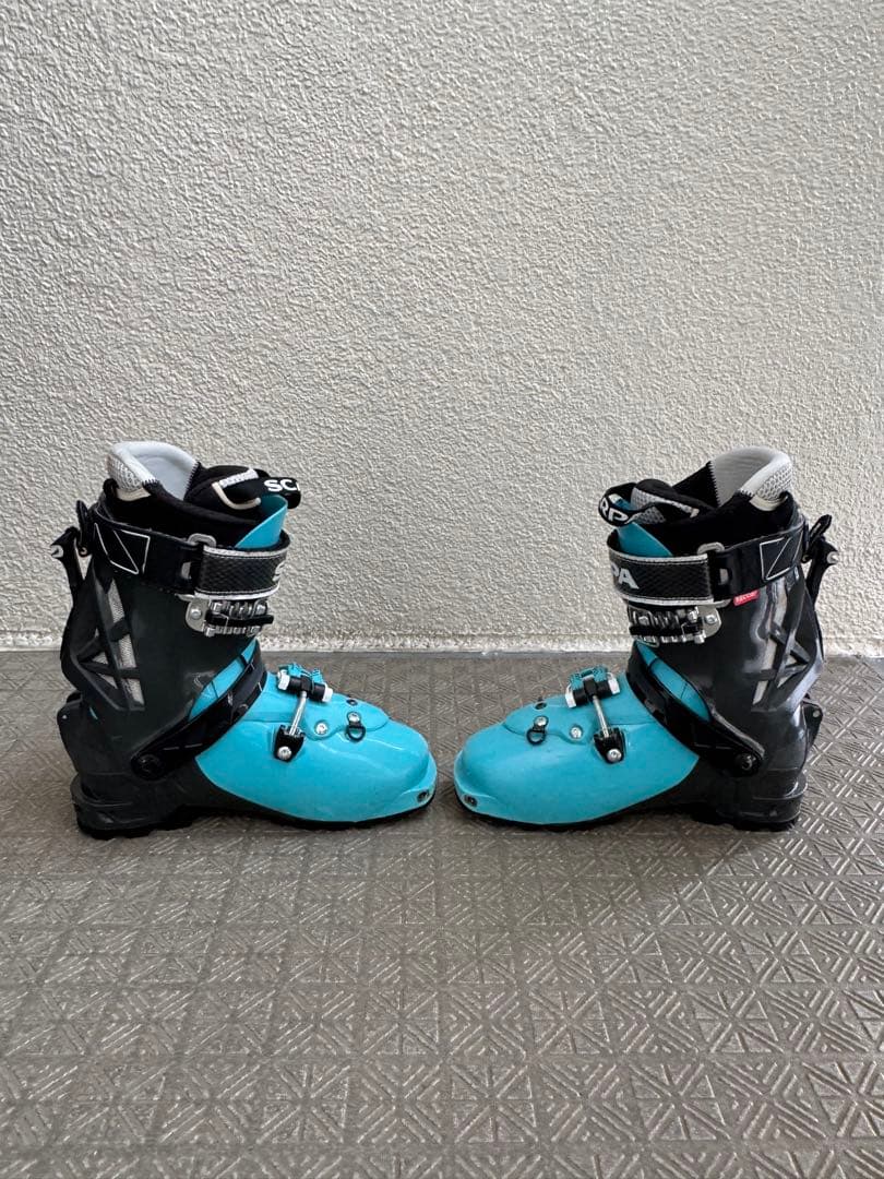 SCARPA GEA ゲア 23.5cm レディース BC対応 ブーツ