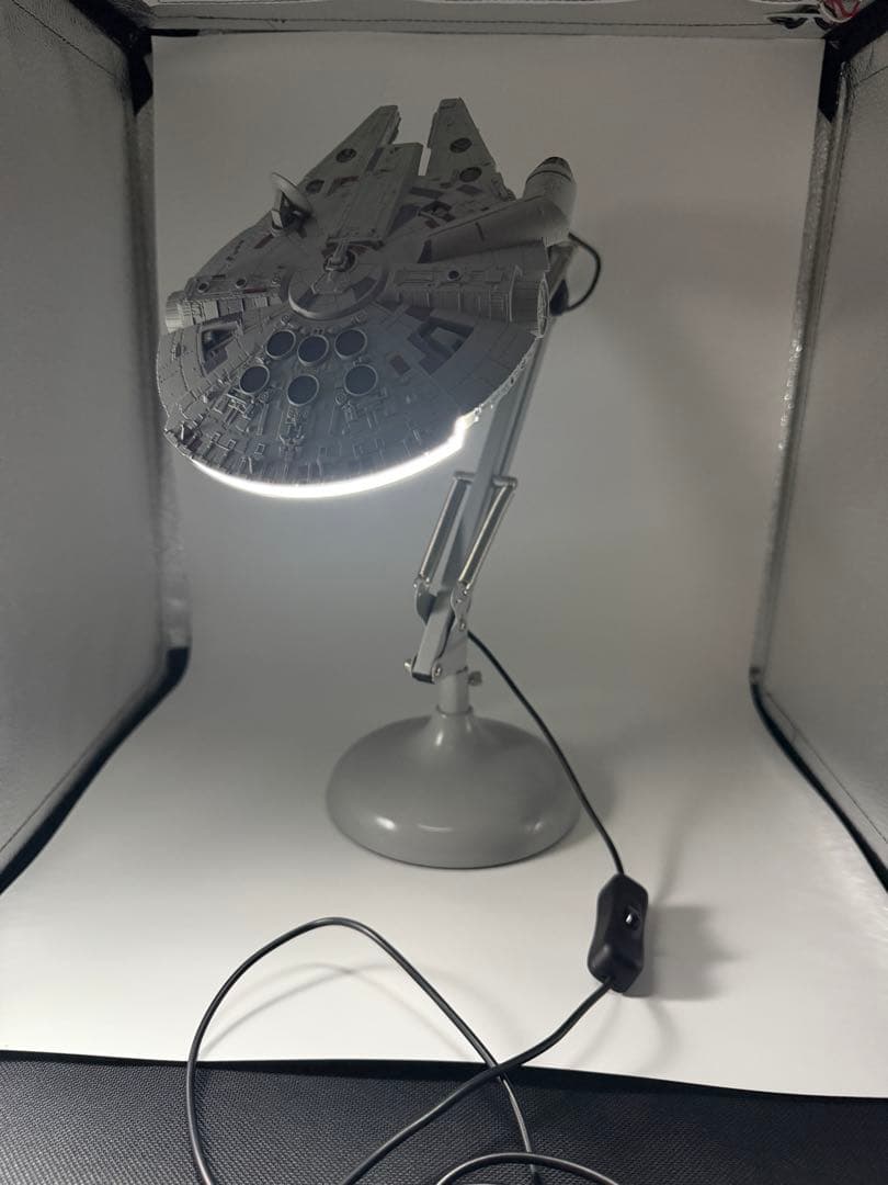 パ*ブ様 ミレニアムファルコン デスクライト