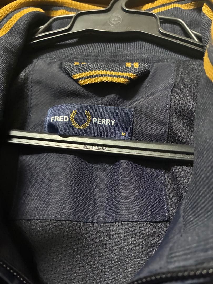 FRED PERRY ネイビー ナイロンジャケット M