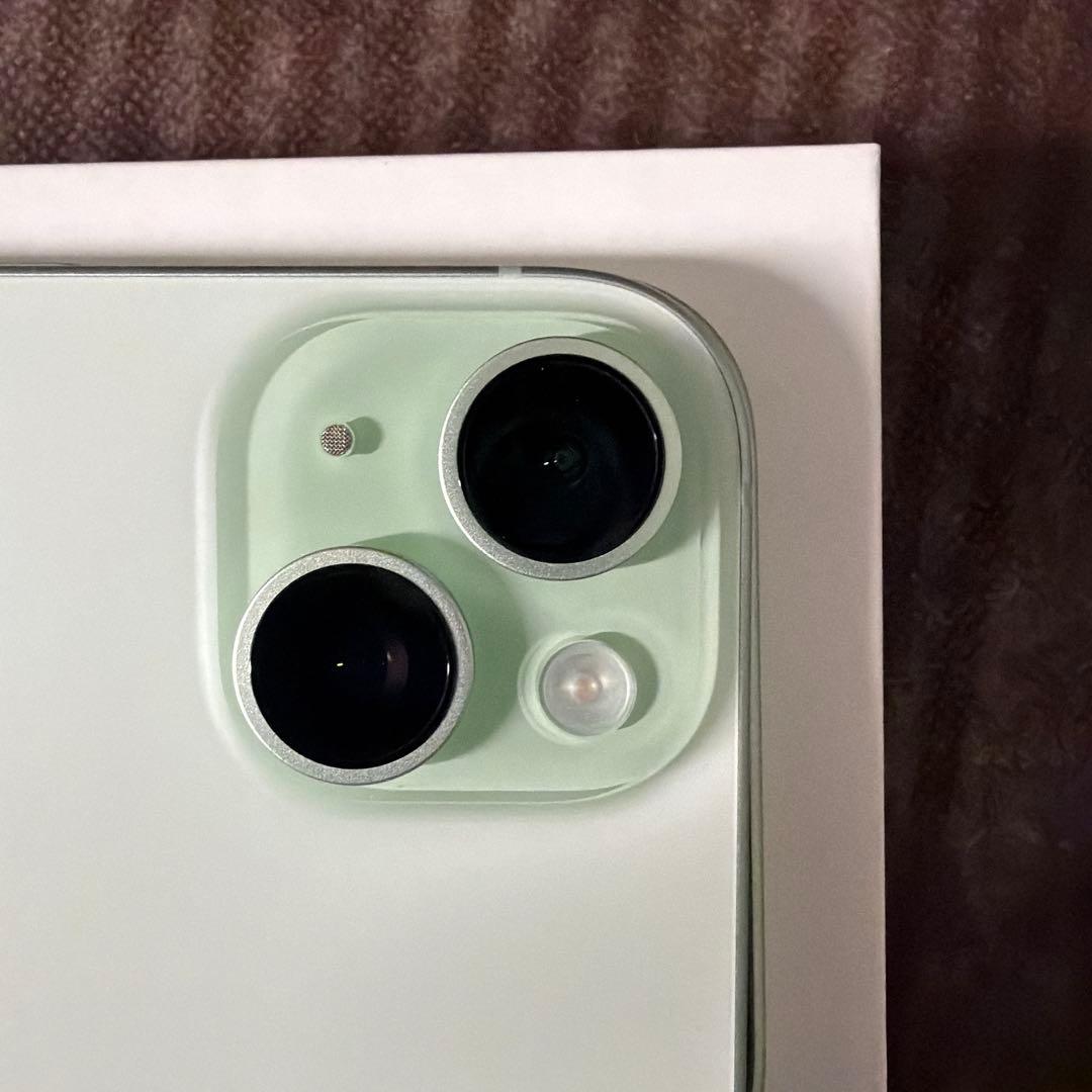 スマートフォン本体 iphone15 256GB