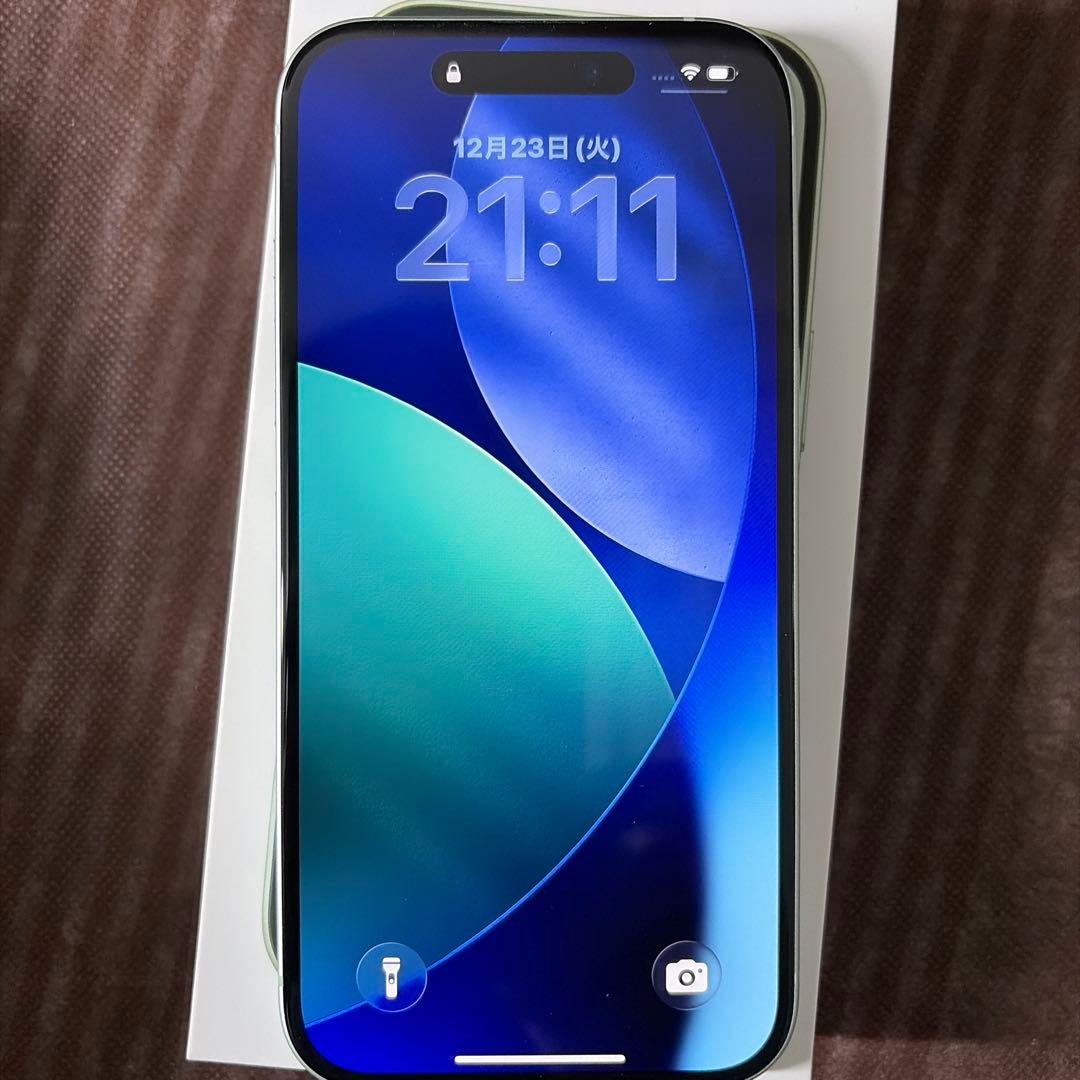 スマートフォン本体 iphone15 256GB