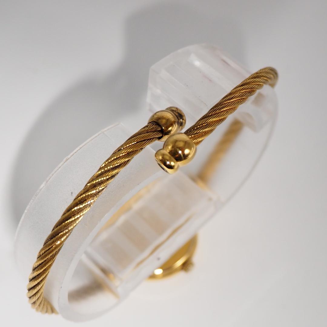 美品 グッチ GUCCI バングルウォッチ ネイビー文字盤 腕時計 F608