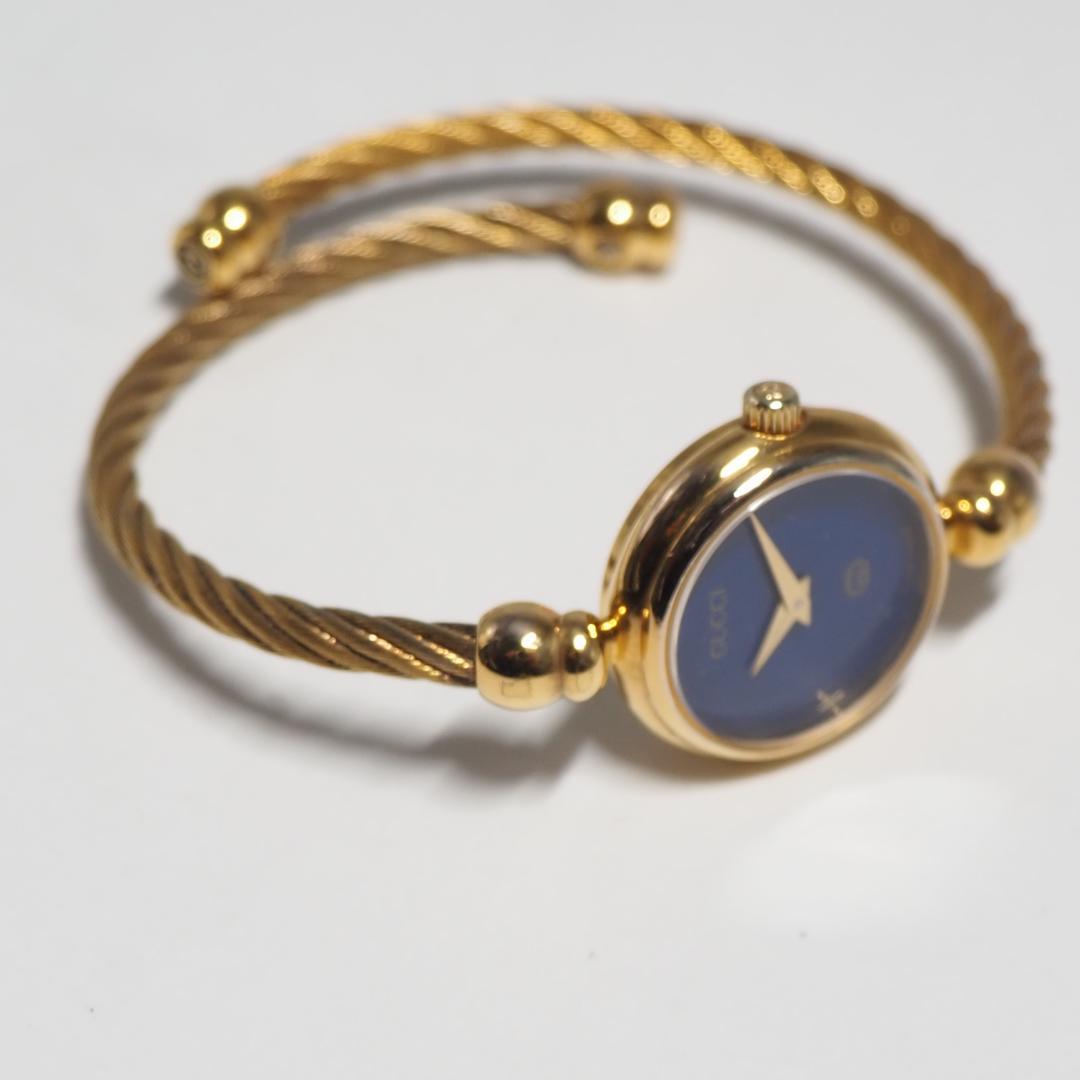 美品 グッチ GUCCI バングルウォッチ ネイビー文字盤 腕時計 F608