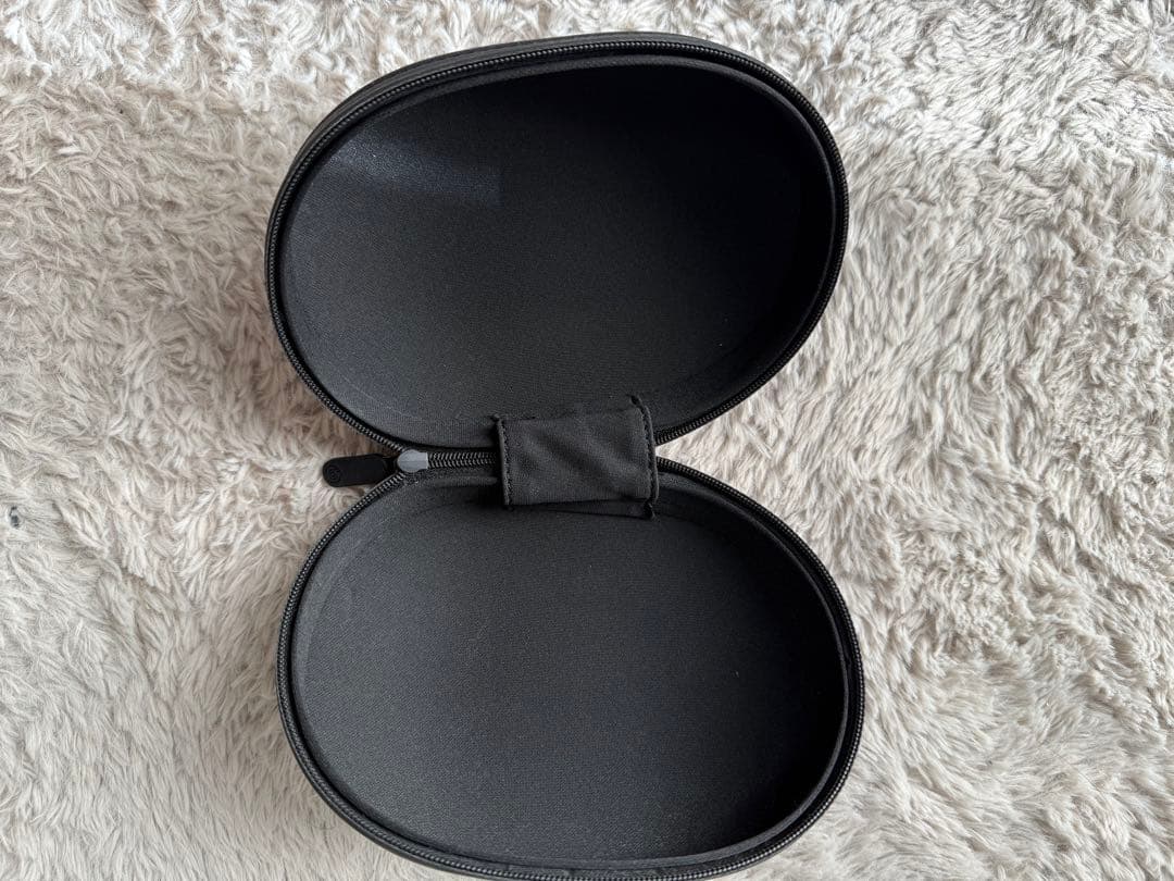 Beats ワイヤレスヘッドホン ブラック/ゴールド ノイズキャンセル