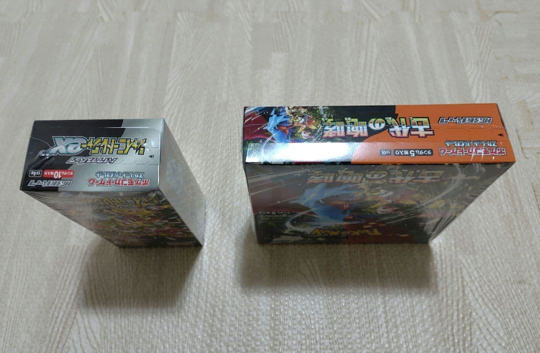 ポケカ　古代の咆哮、シャイニートレジャー　未開封BOX　シュリンク付