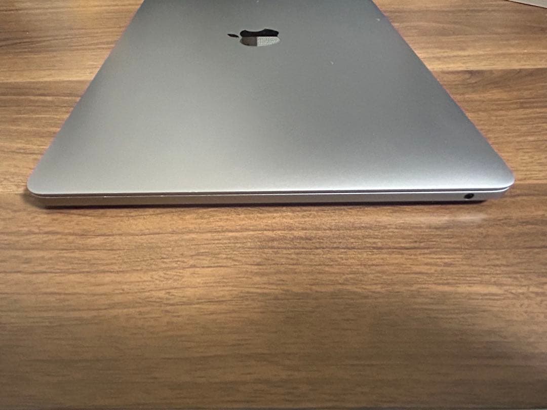 Apple MacBook Pro 13インチ 2020