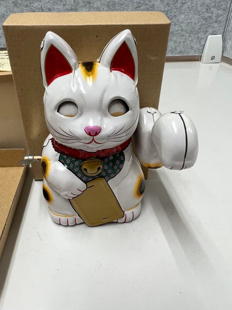 ビリケン商会　ブリキ製 ゼンマイ 招き猫　昭和レトロ