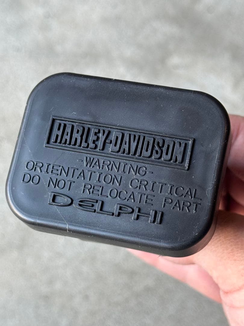 2004 XL1200R スポーツスター　ウインカーモジュール68920-01C