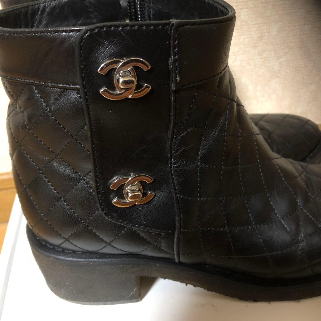 お値下げ！CHANEL マトラッセ ターンロックショートブーツ