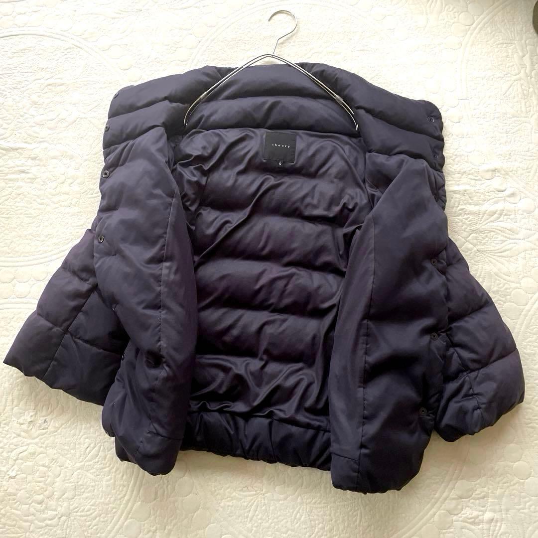 Theory スウェードタッチ　ショートダウン　スタンドボリュームカラー