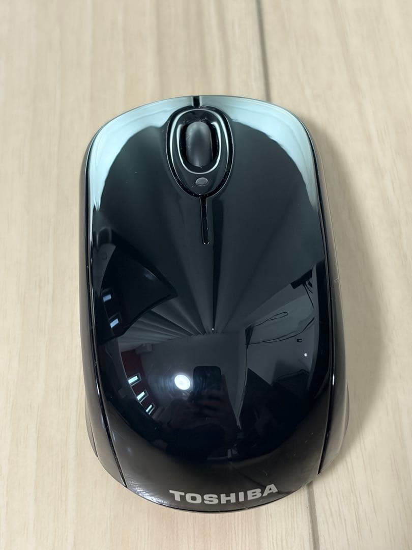 TOSHIBA オールインワン デスクトップPC キーボード・マウス付き