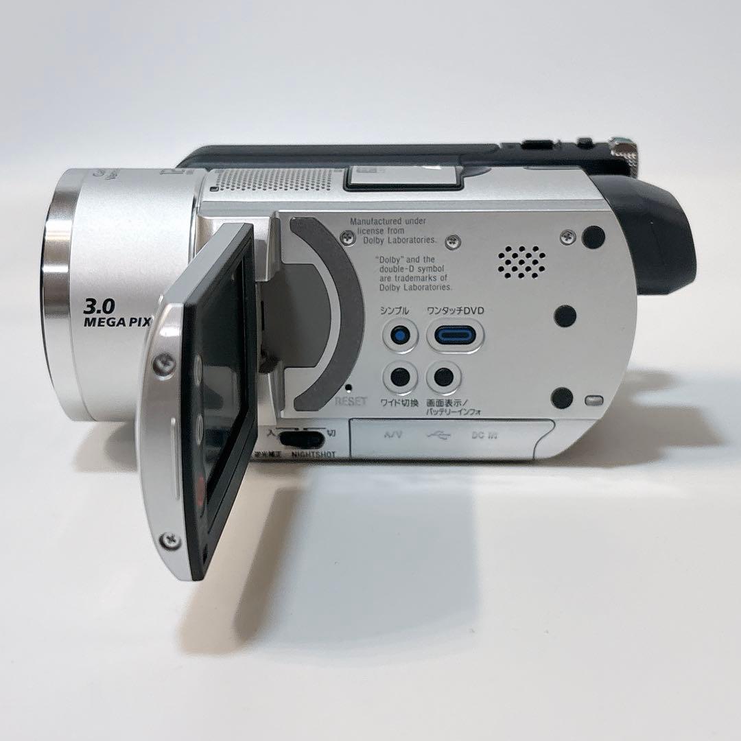 ✨美品✨ ソニー HDD30GB搭載 デジタルビデオカメラ DCR-SR100