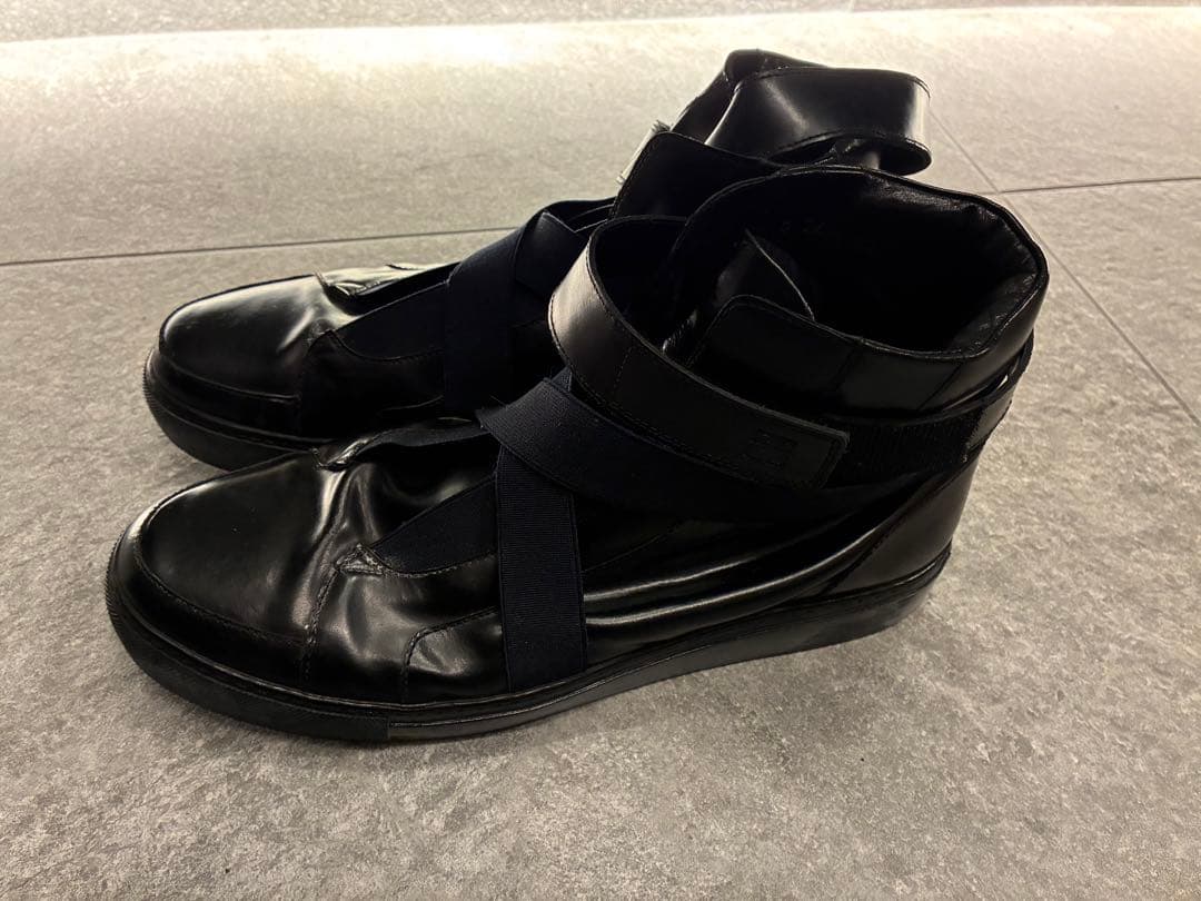 あ　GIVENCHY ジバンシィ　レザーハイカットスニーカー