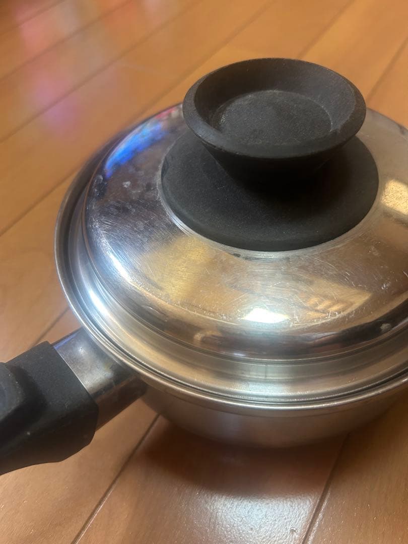 ロイヤルクイーン ステンレス製片手鍋 蓋付き