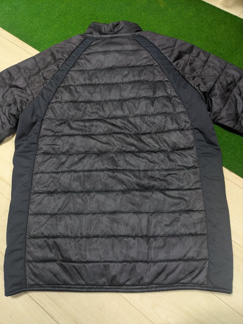 TravisMatthew　トラビスマシュー　ダウンジャケット　Lサイズ