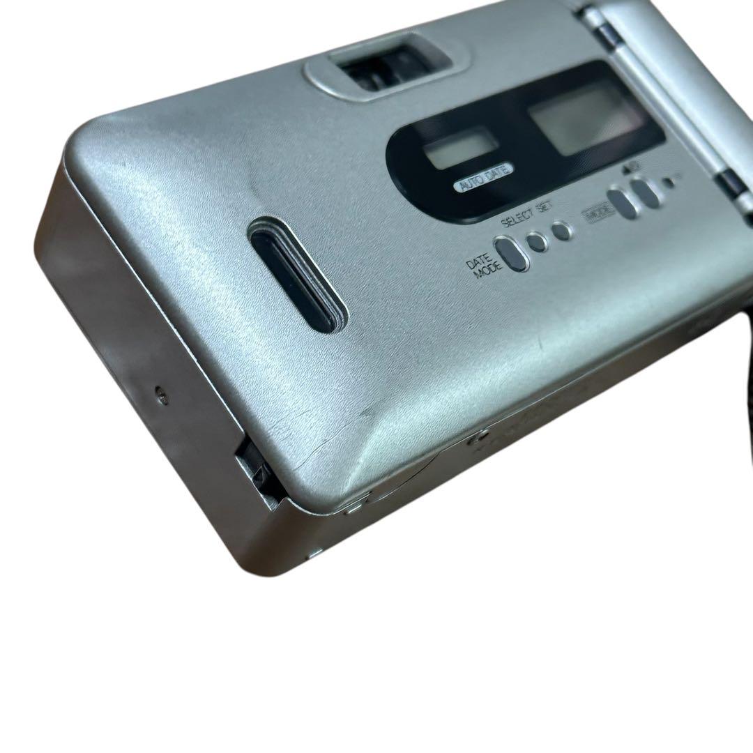 Konica カメラ　BiG mini シルバー