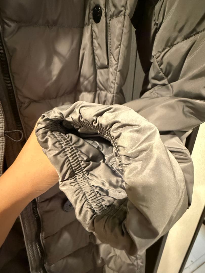 正規　MONCLER モンクレール ジェノブリエ　VERY掲載