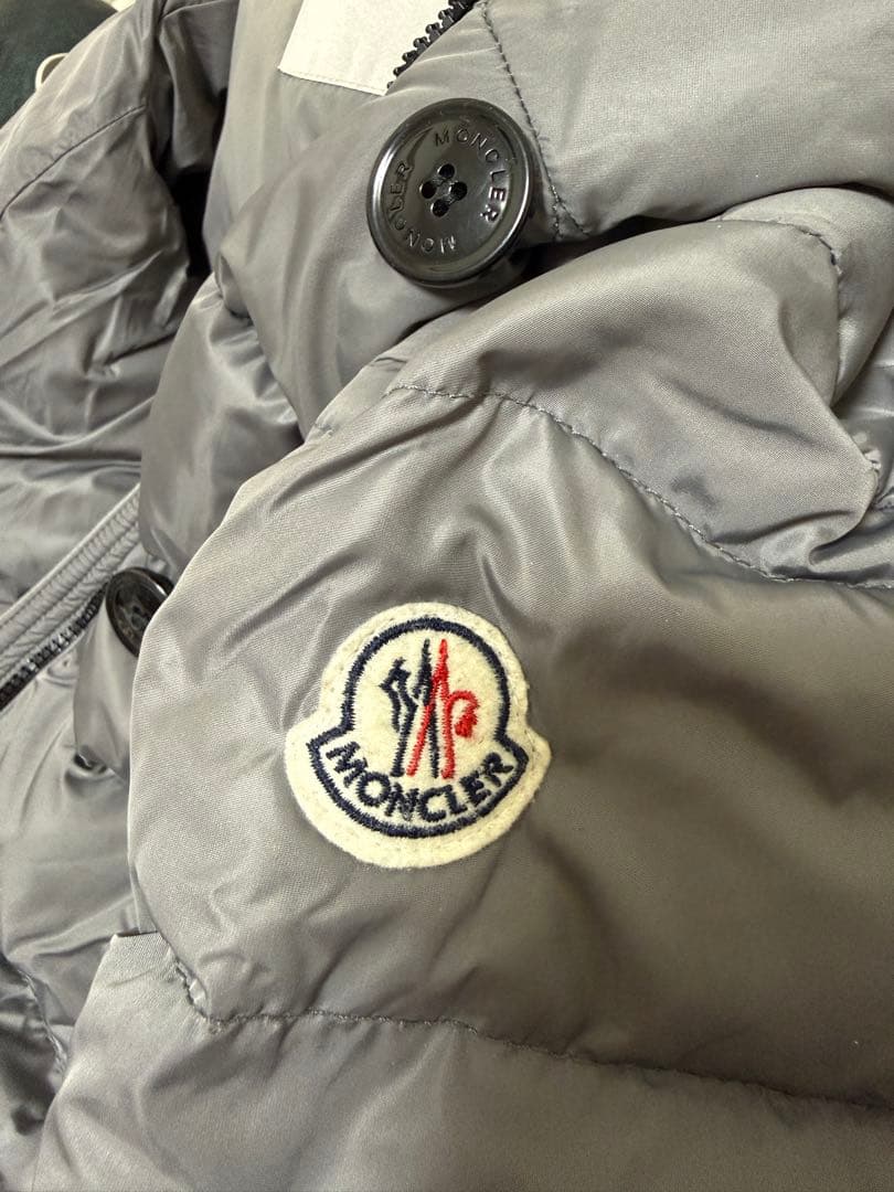 正規　MONCLER モンクレール ジェノブリエ　VERY掲載