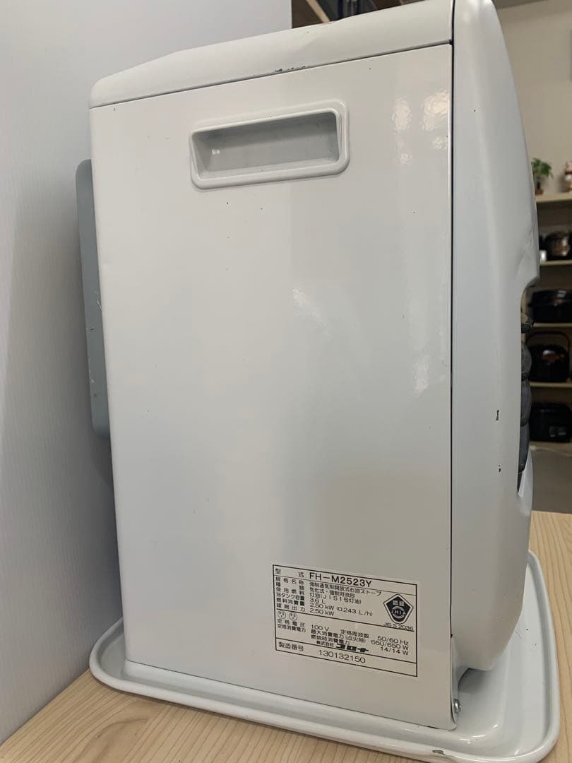 2023年製 [動作品]ファンヒーター デジタル表示　FH-M2523Y