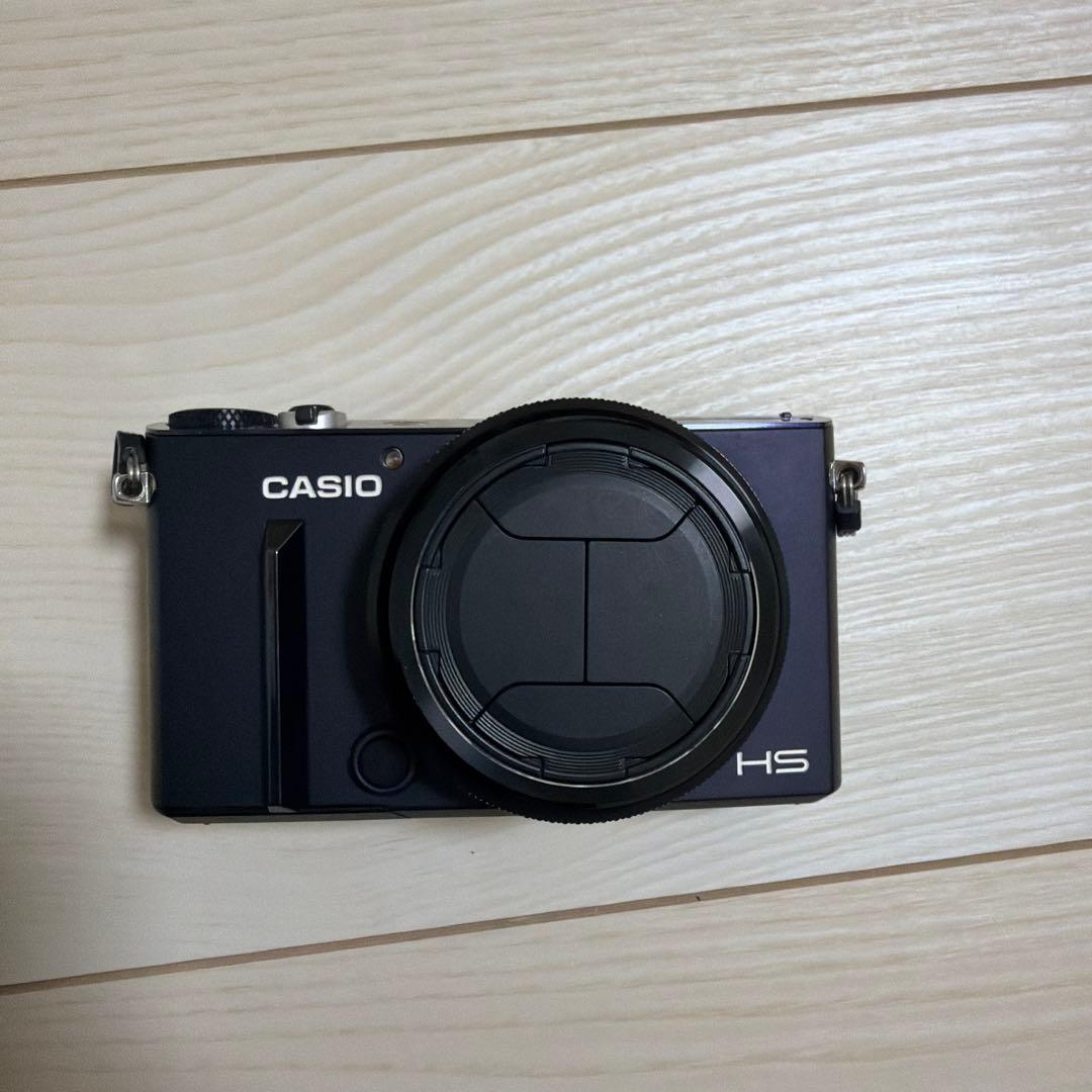 CASIO EXILM EX-10 コンパクトデジタルカメラ