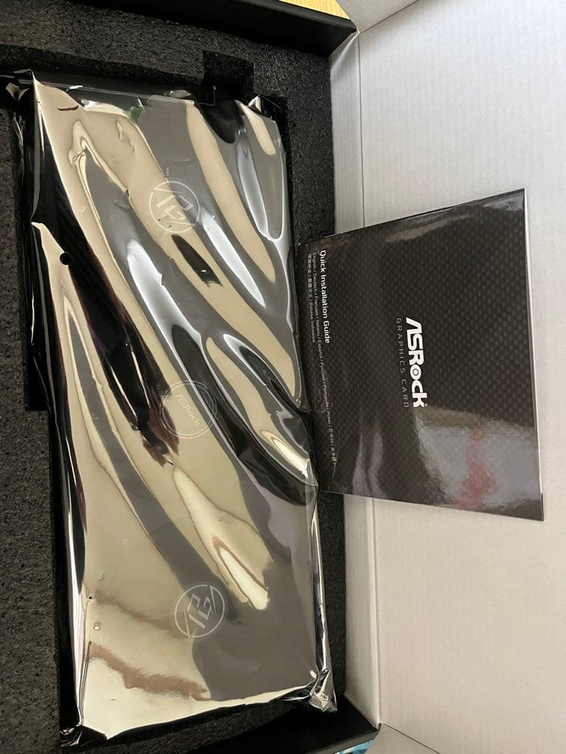 グラフィックボード・グラボ・ビデオカード ASRock Radeon RX 7800 XT OC Edition 16GB