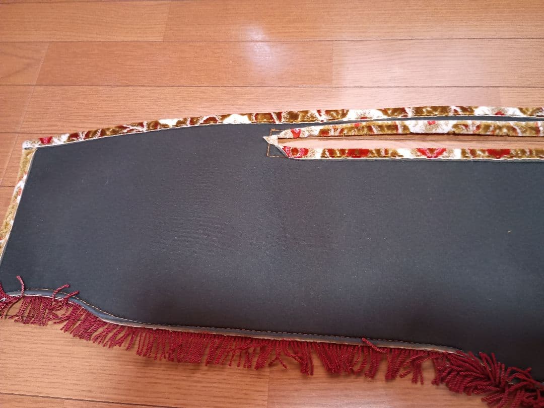 トラックダッシュマット　ハンドルカバー