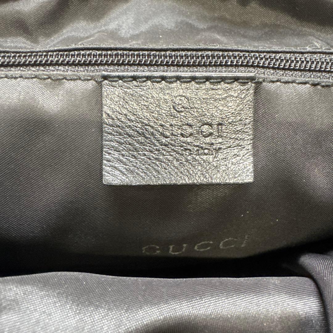 希少　グッチ レザー コンビナイロン リュック バックパック ロゴ型押し