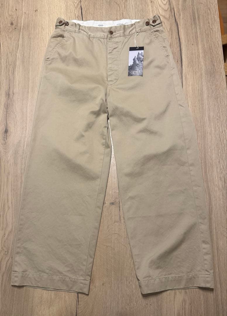 【新品タグ付き】chimala PLEASE別注チノワイドトラウザーズ