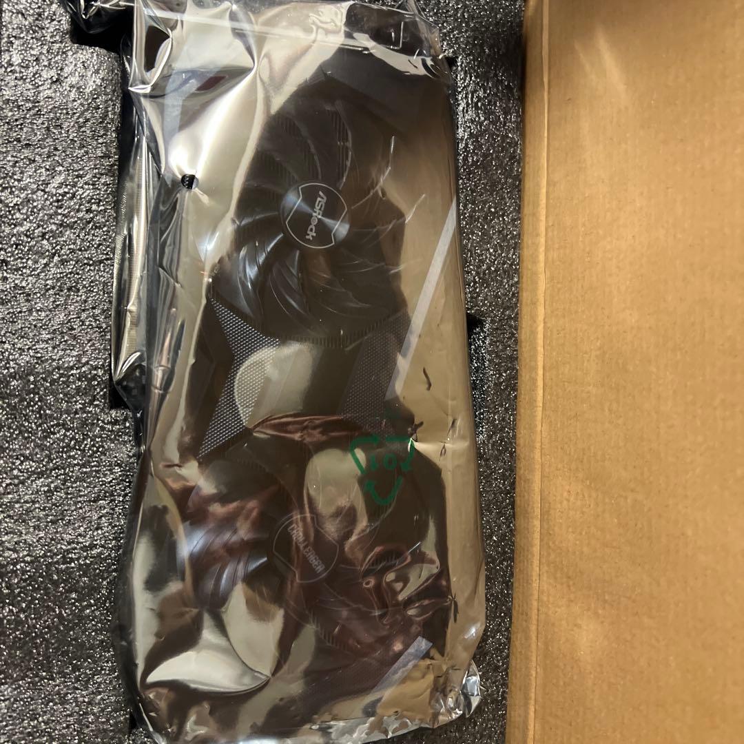 グラフィックボード・グラボ・ビデオカード ASRock Radeon RX 6600 XT Challenger