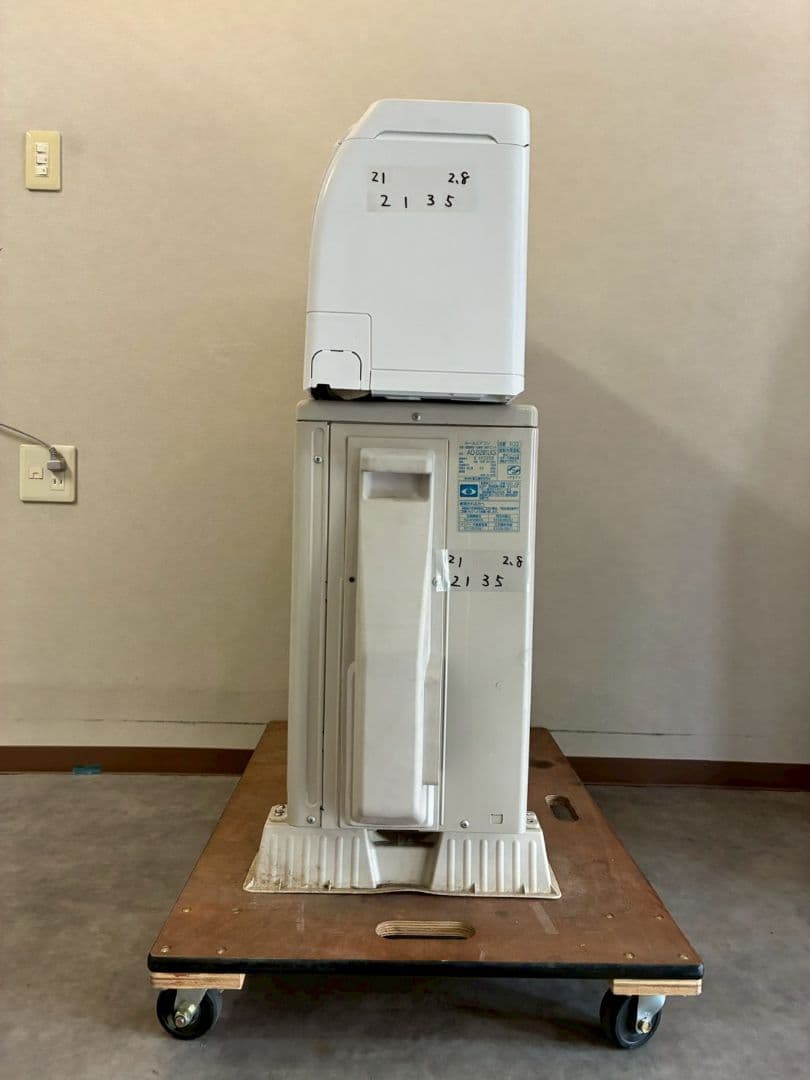 ◯2135 富士通【AS-D281LKS】2021年製 10畳 エアコン 中古