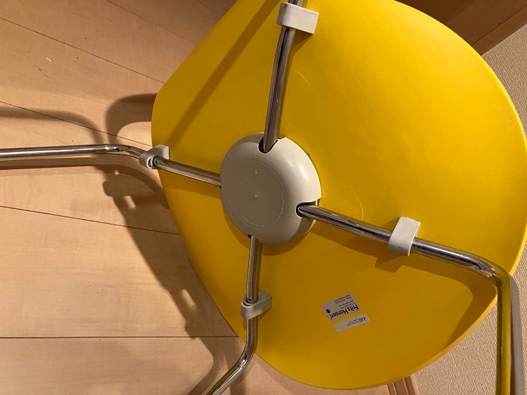 セブンチェア　イエロー　黄色