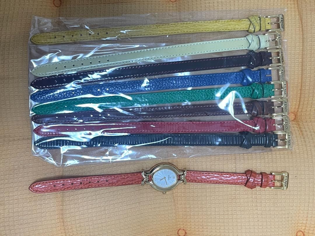 FENDI カメレオンベルト クオーツ 腕時計 640 L ベルト9本付