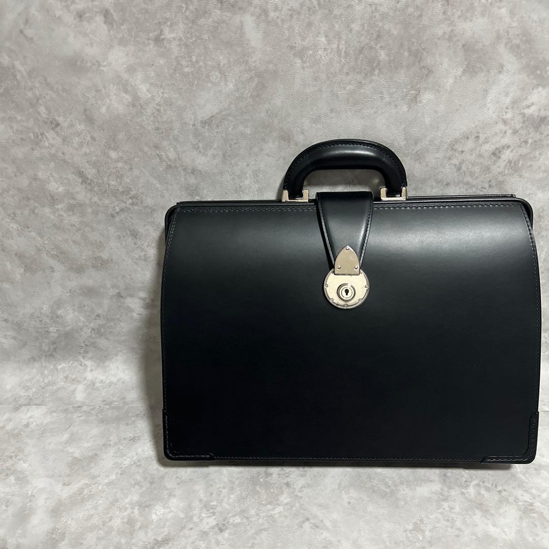 新品未使用　大峡製鞄　ライトダレスバッグ　1気室　オオバセイホウ　ダレスバッグ