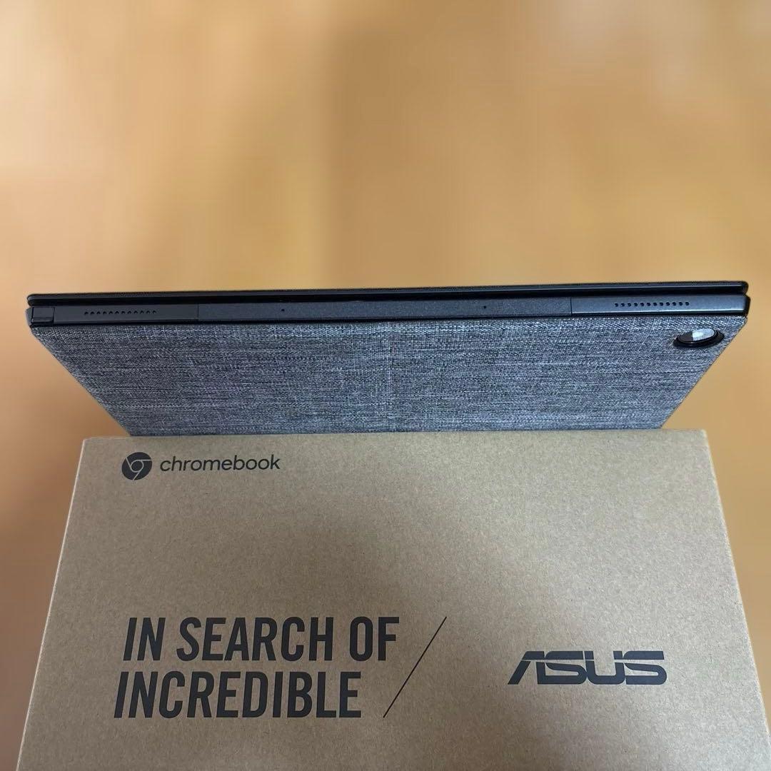 美品　ASUS CM3000DVAクロームブック　キーボード取り外し