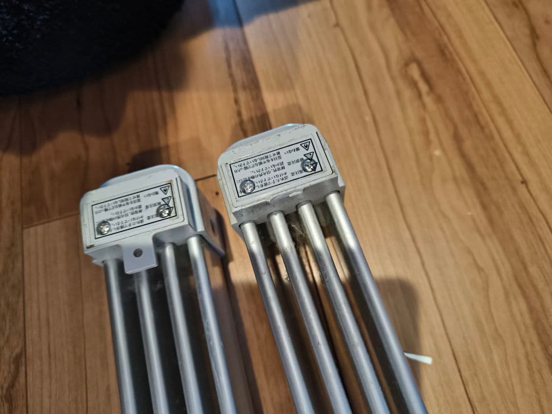 マルチヒーター ZZ-NM1500　2基