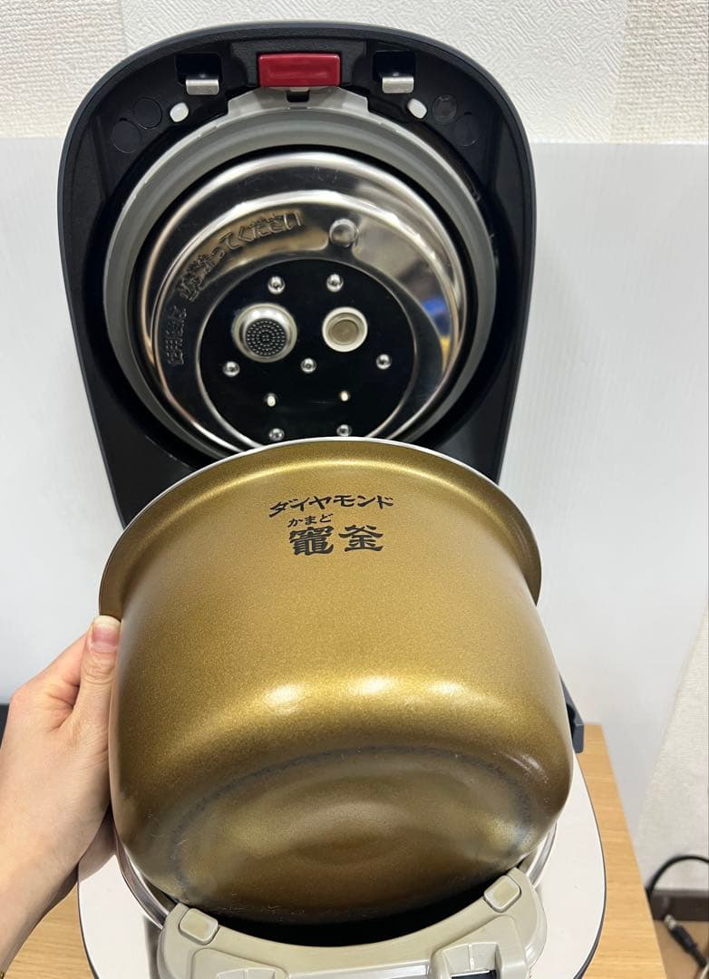 Panasonic 圧力IH ジャー炊飯器 SR-MPB100 2021年製