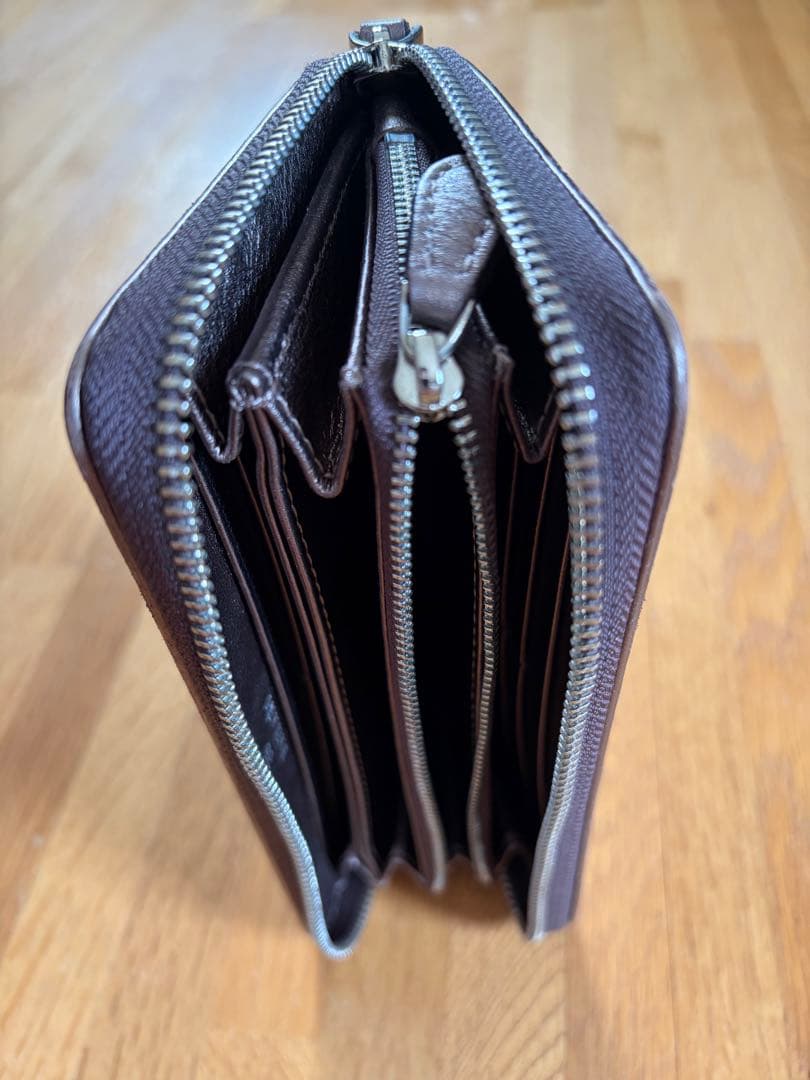 ⭐︎ダークブラウン ガルーシャ　エイ革長財布⭐︎