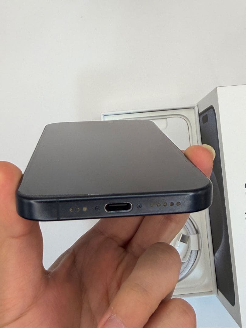 iPhone15pro 1TB ブルーチタニウム simフリー