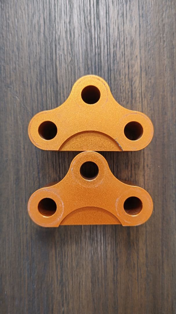 TOYOTA 80ハリアー ロールセンターアダプター