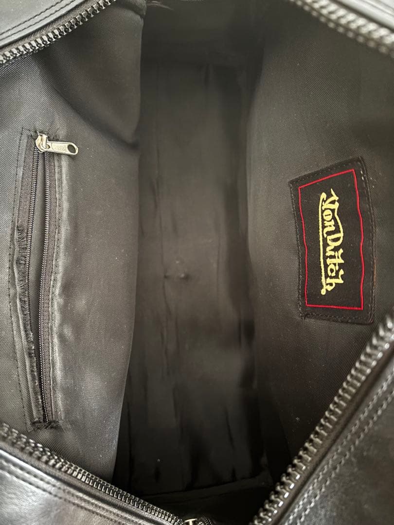 【Von Dutch】 ボストンバック　白　黒