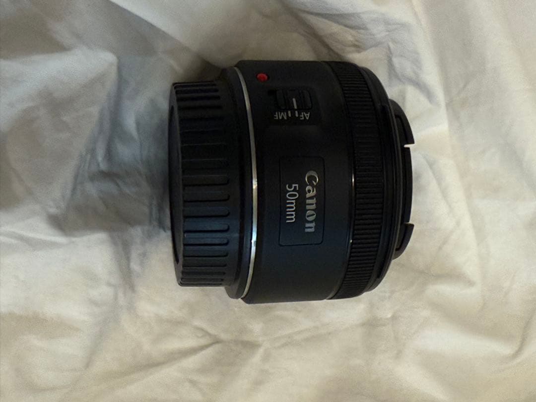 canon 単焦点レンズ　EF 50mm f1.8