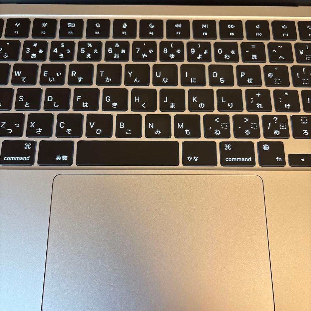 MacBook Air M2 メモリ16gb SSD256gb シルバー