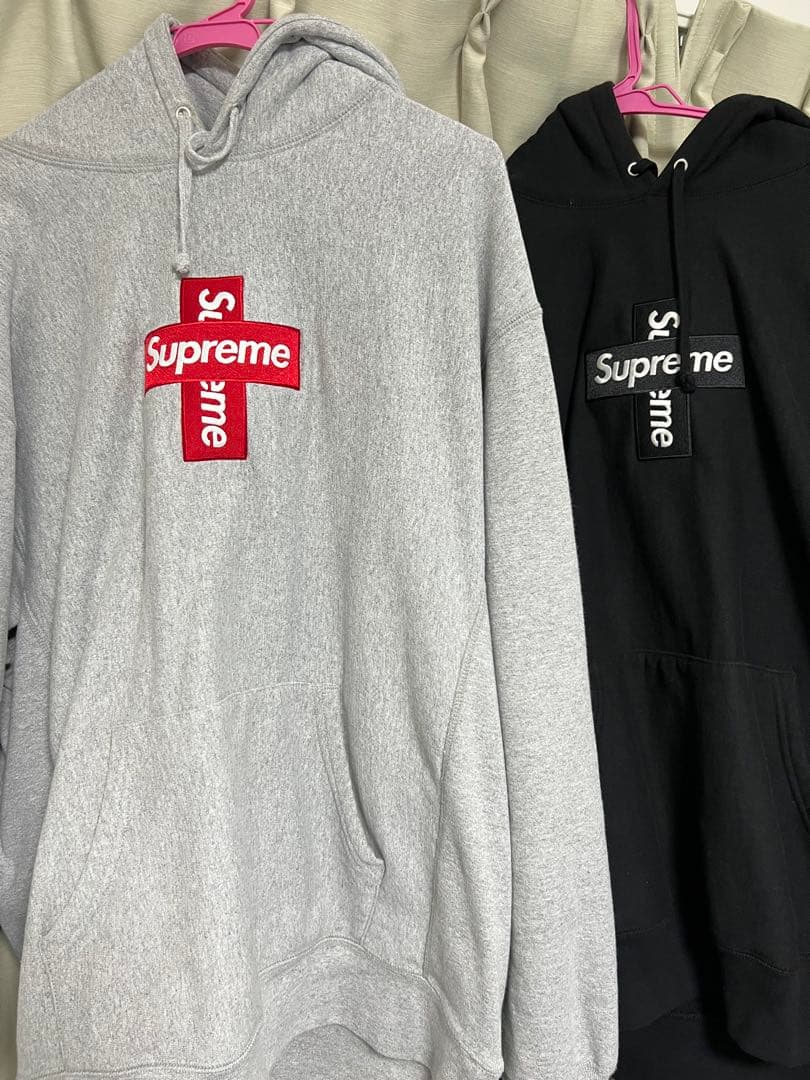 ゲリラ出品‼️Supreme Cross Box Logo Hooded