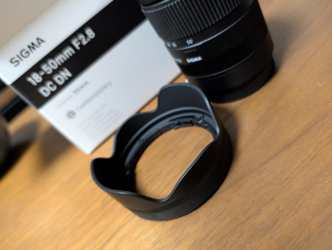[良品]SIGMA 18-50mm F2.8 DC DN 富士フイルムXマウント